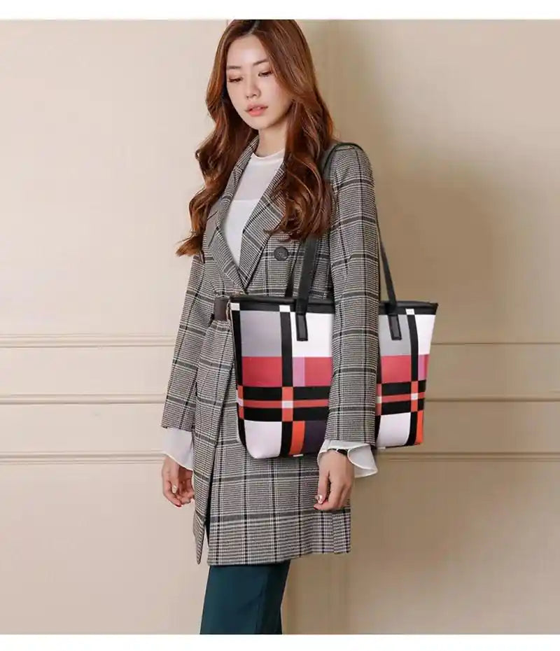 Women's Multicolor Printed Polyester Tote Bag